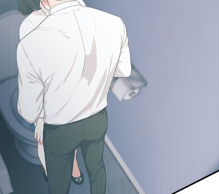 Under Her Desk - Chapter 16 Page 81